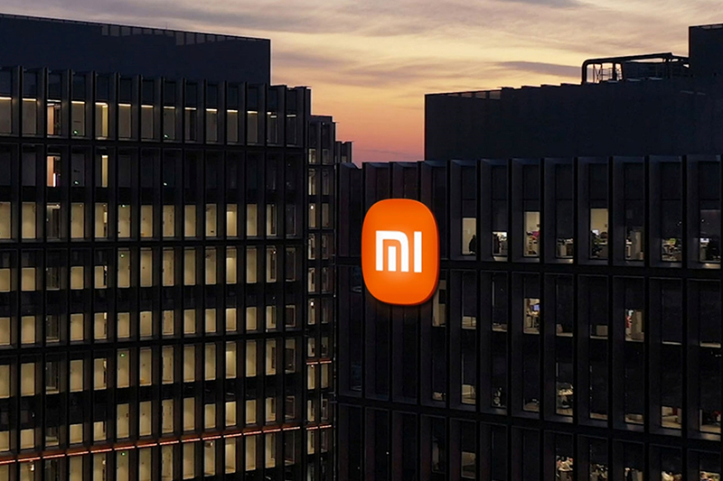 283185Xiaomi выпустит флагманский смартфон без физических кнопок