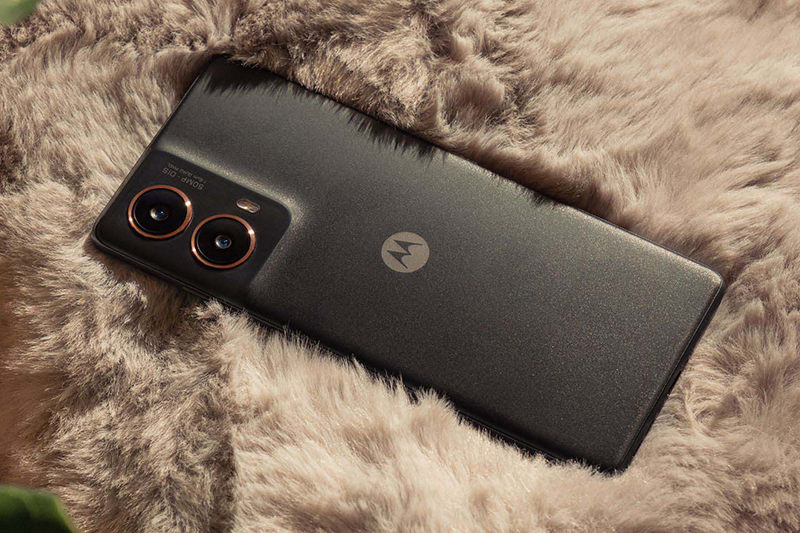 Названа российская цена смартфона Motorola Moto G85 на платформе Qualcomm