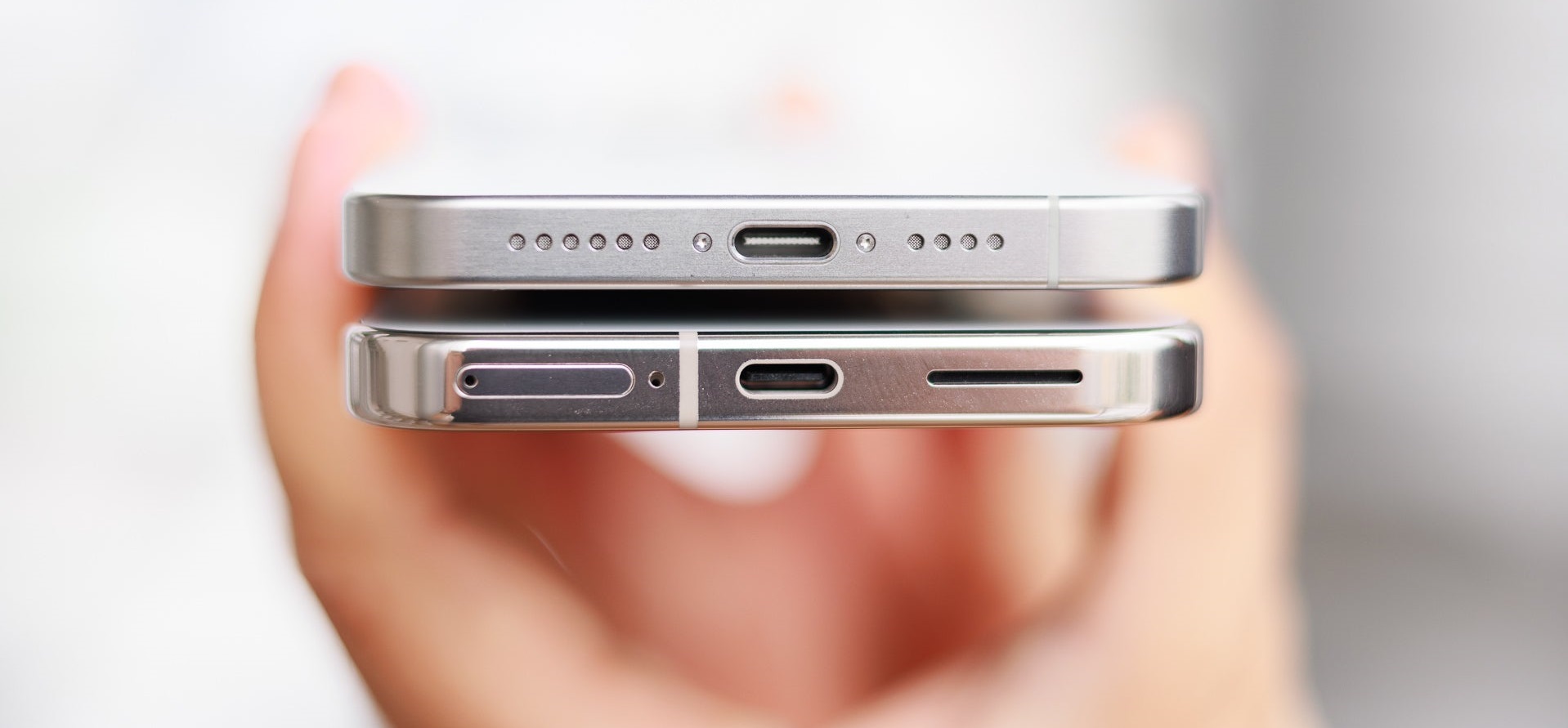 Сравнение Google Pixel 9 Pro XL и Apple iPhone 15 Pro Max