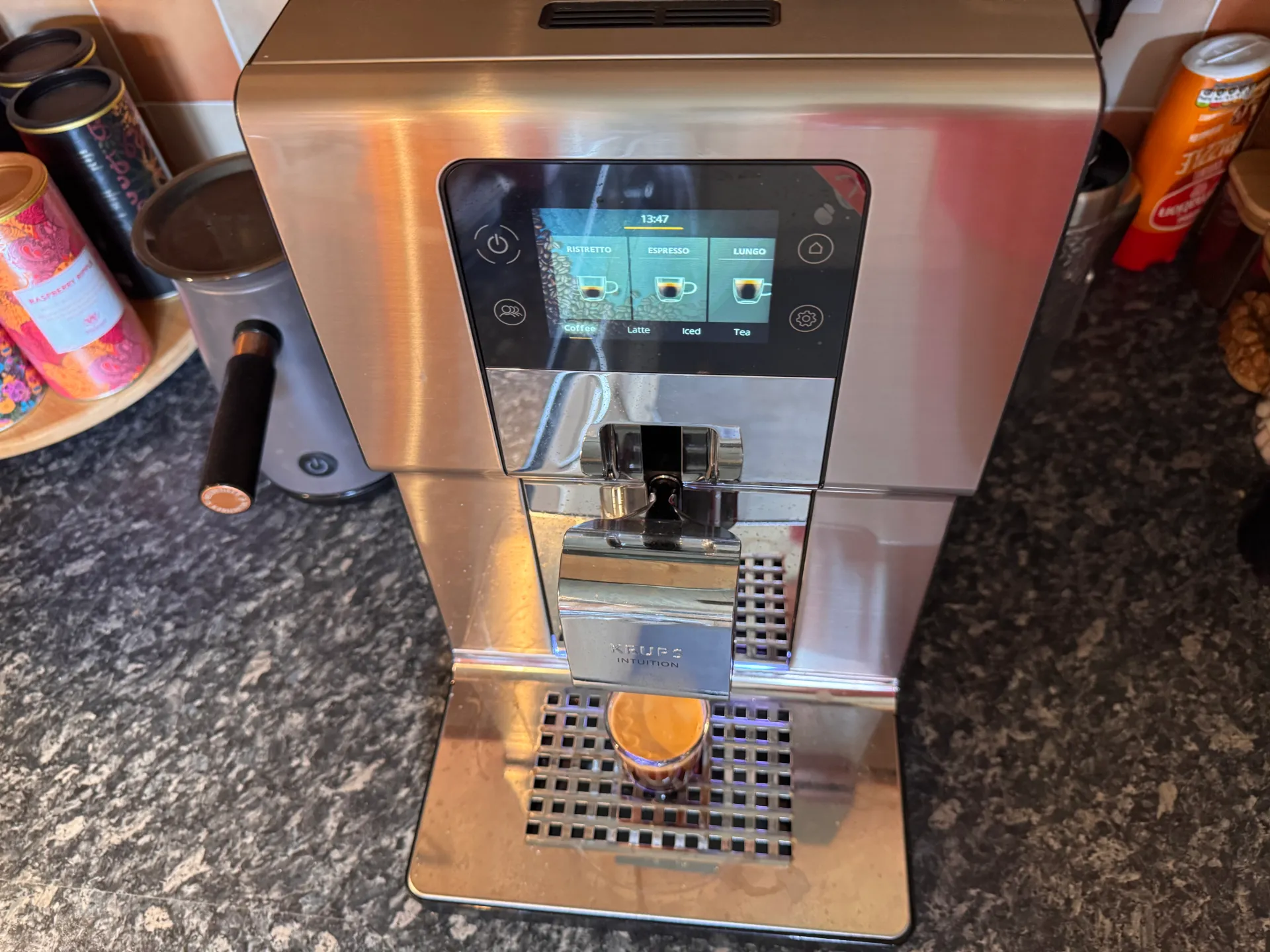 Кофемашина Krups Intuition Experience+ картинка Krups Intuition Experience+