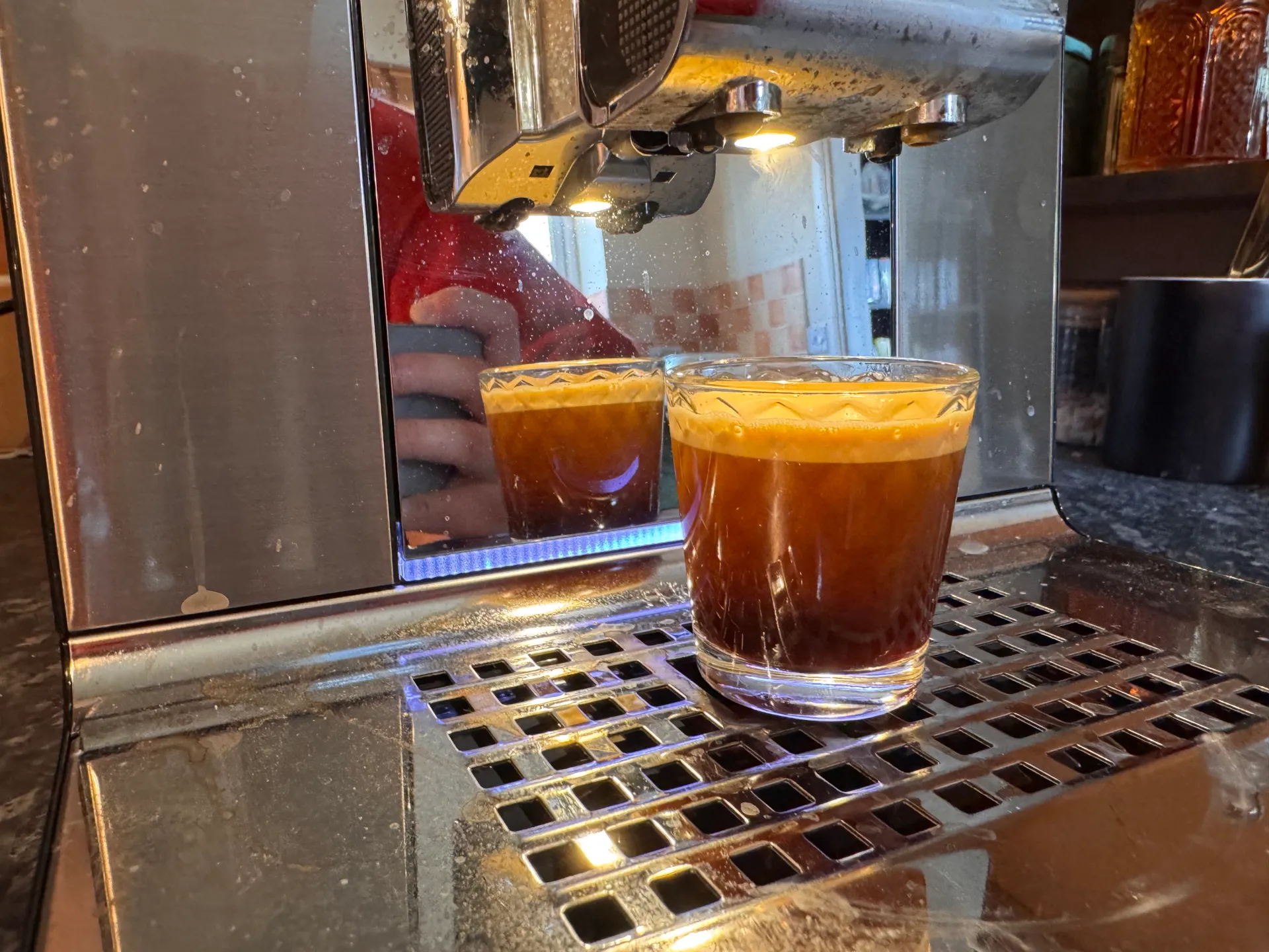 Кофемашина Krups Intuition Experience+ картинка Krups Intuition Experience+