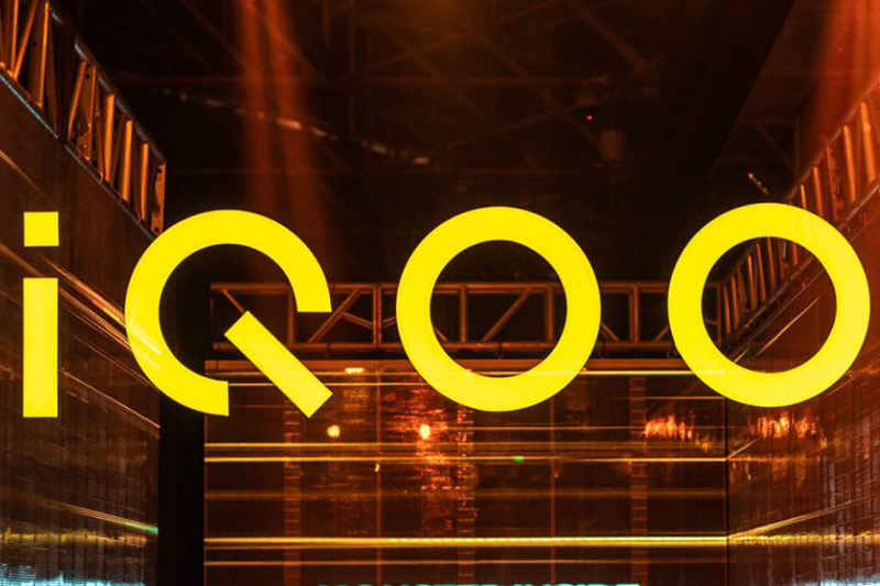 285877В Россию пришел китайский бренд смартфонов iQOO