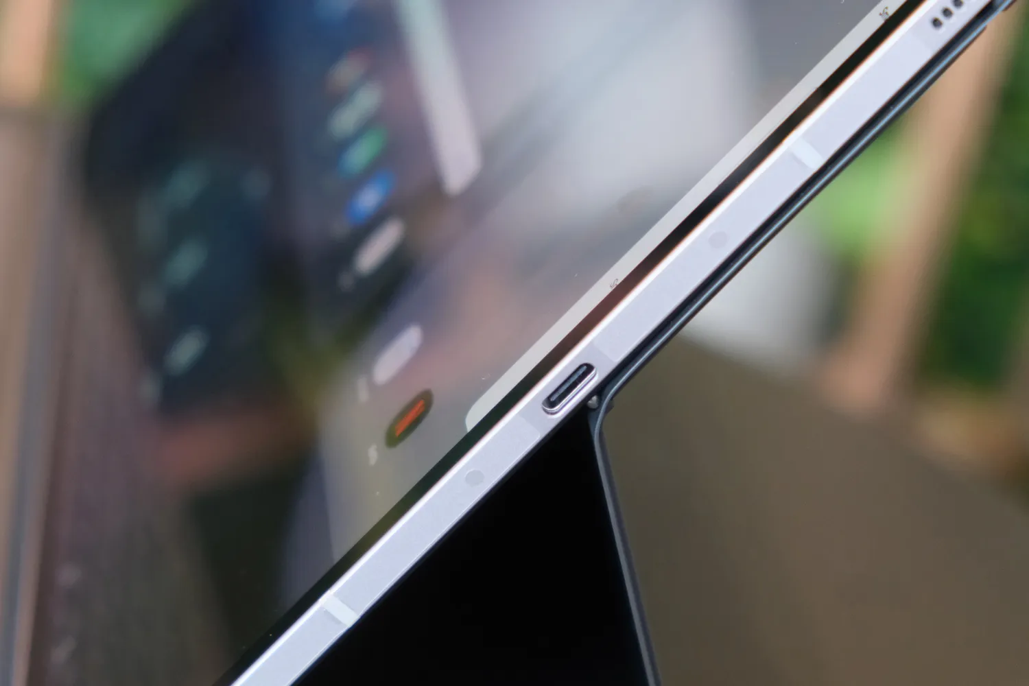 Практический обзор планшета Samsung Galaxy Tab S10 Ultra картинка Samsung Galaxy Tab S10 Ultra