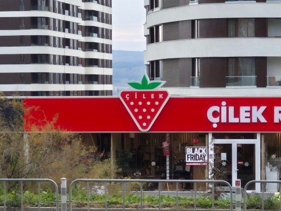 Samsung Galaxy S24 FE - 8-кратный зум