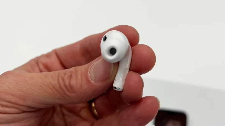 Apple AirPods Pro 2
