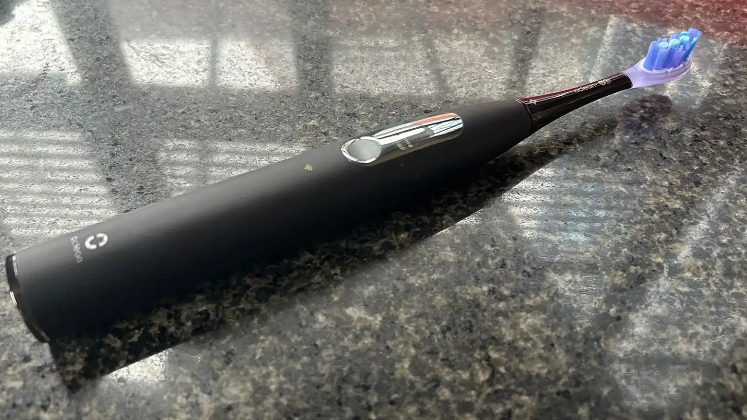 288759Обзор электрической зубной щетки Oclean X Ultra S