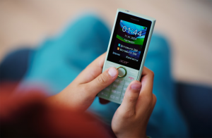 Лучшие премьеры недели: от флагманского смартфона Honor и Porsche Design до кнопочных телефонов Acer