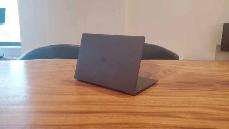 Dell XPS 13 (2024)-3