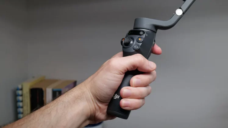 DJI Osmo Mobile 6
