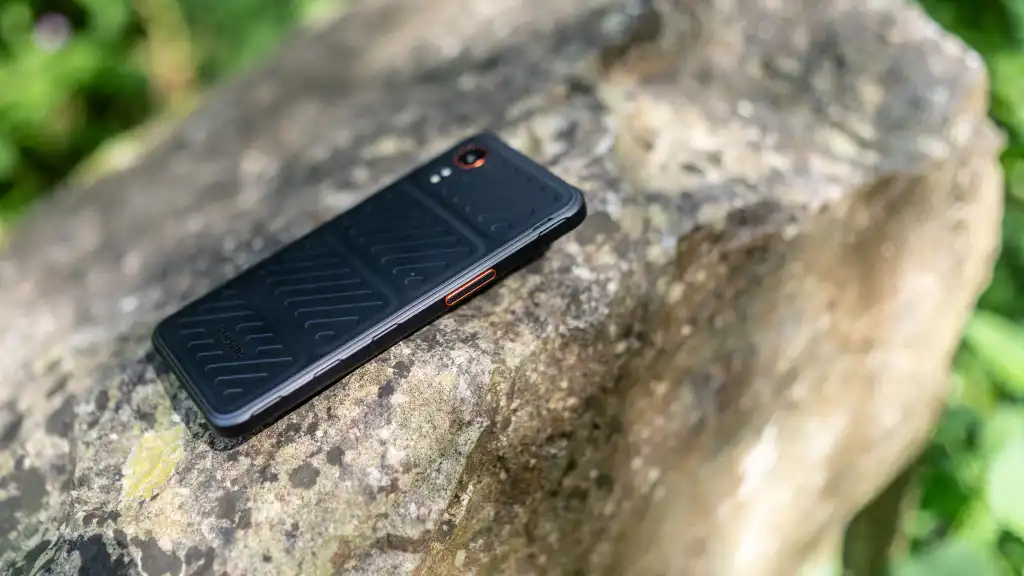 Обзор телефона Samsung Galaxy XCover7