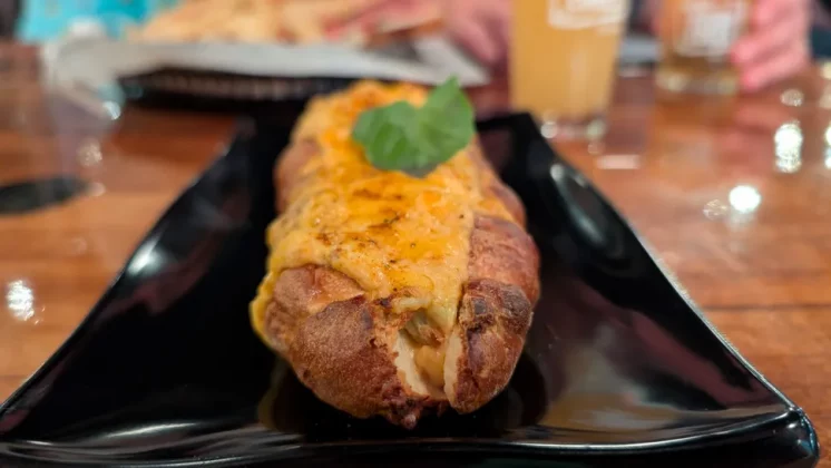 Лучший камерофон 2024 года: лучшие мобильные телефоны для фотографии фото