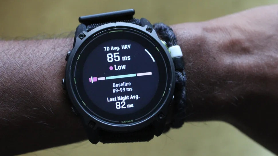 Обзор Garmin Enduro 3: умные часы с мощной батареей фото