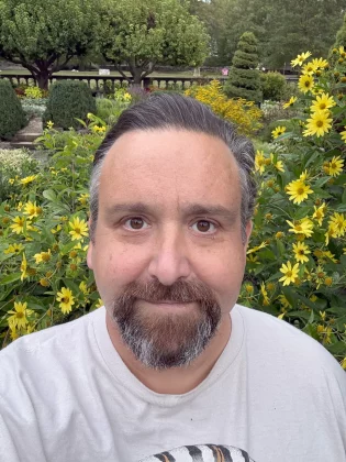 Лучший камерофон 2024 года: лучшие мобильные телефоны для фотографии фото