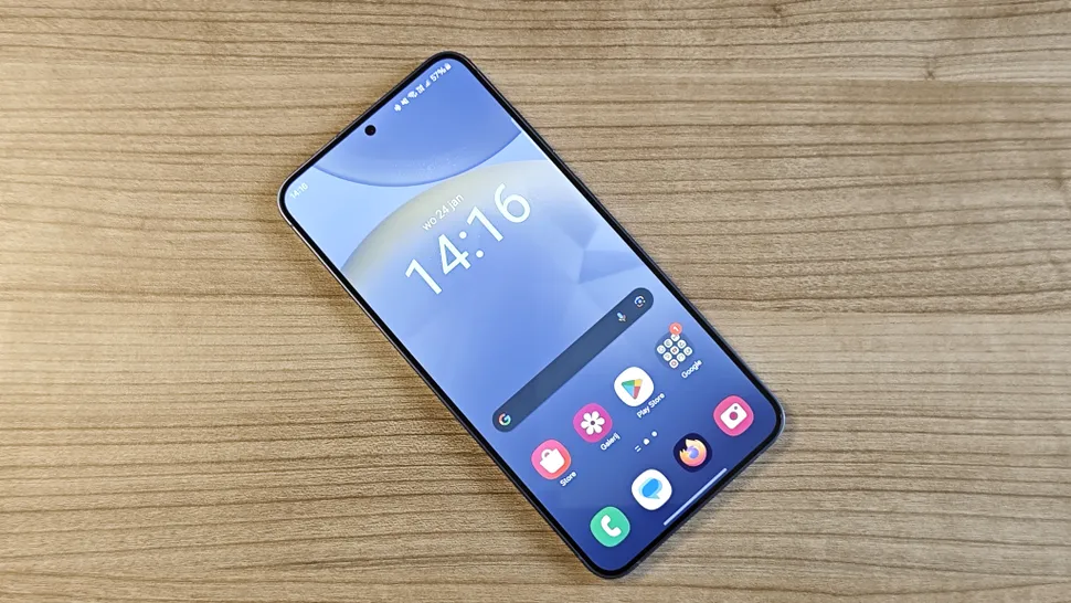 292002Какой чипсет будет у Samsung Galaxy S25 Plus?