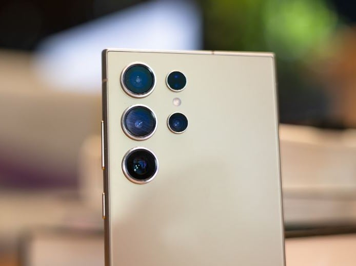 Полный список характеристик Galaxy S25 Ultra просочился в сеть, всё по-старому? картинка Galaxy S24 Ultra по-прежнему остаётся очень мощным телефоном