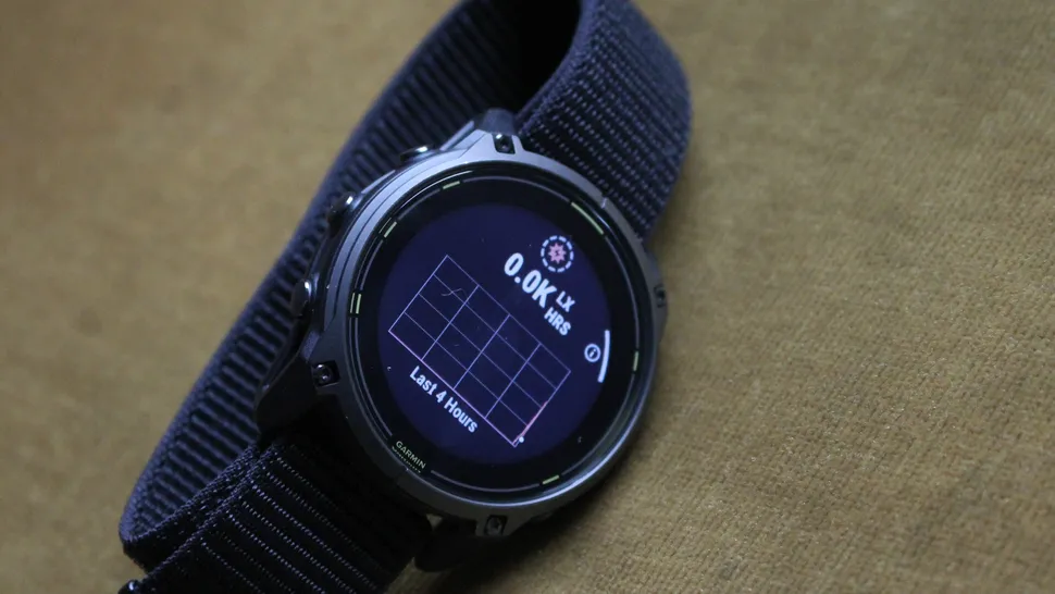 Обзор Garmin Enduro 3: умные часы с мощной батареей фото