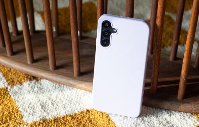 Почему нас заботит дизайн смартфона, если всё равно закрываем его чехлами? картинка Почему нас заботит дизайн смартфона, если всё равно закрываем его чехлами? фото