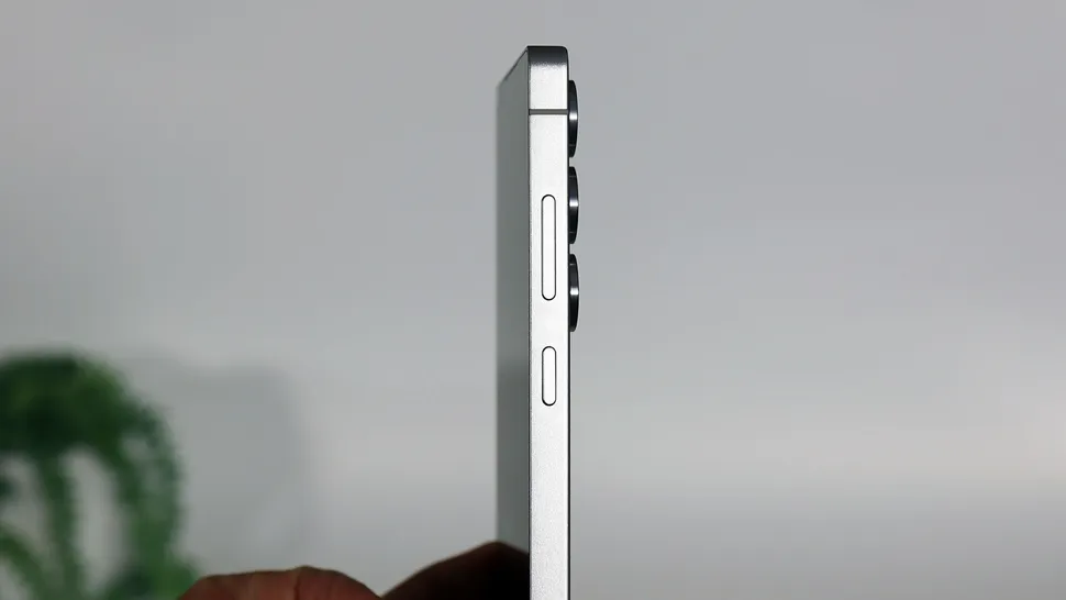 Samsung Galaxy S25 Ultra-1