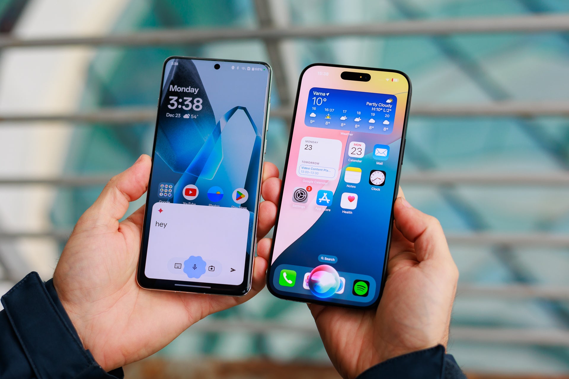 300120OnePlus 13 против iPhone 16 Pro Max: Давид против Голиафа