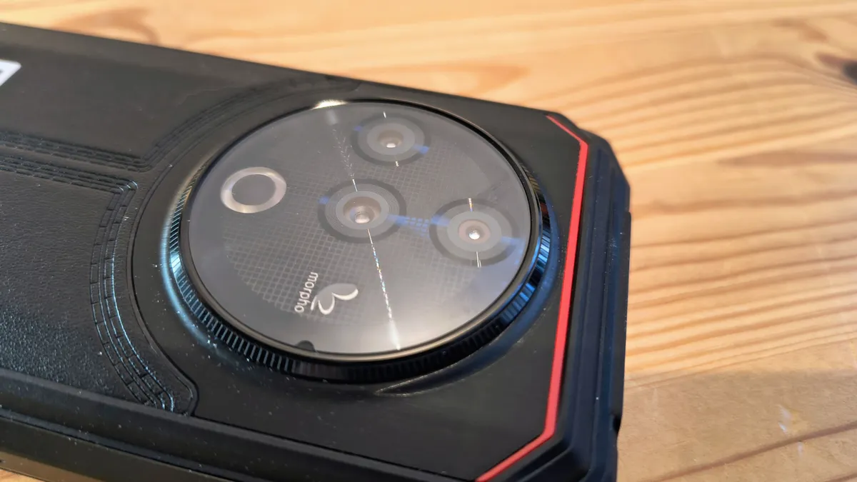 Обзор защищенного телефона Doogee Fire 6 Power картинка Doogee Fire 6 Power