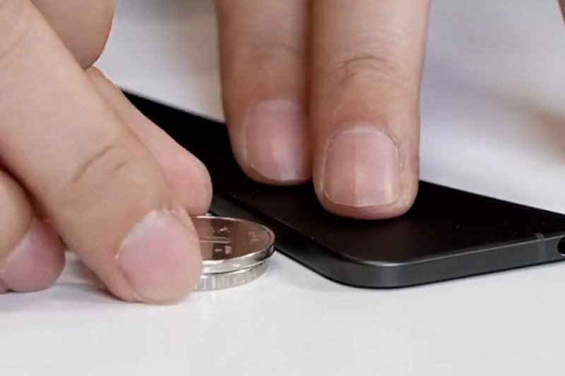 301583Oppo выпустит самый тонкий раскладной смартфон в мире