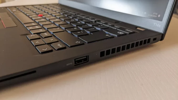 Lenovo ThinkPad T14s-3