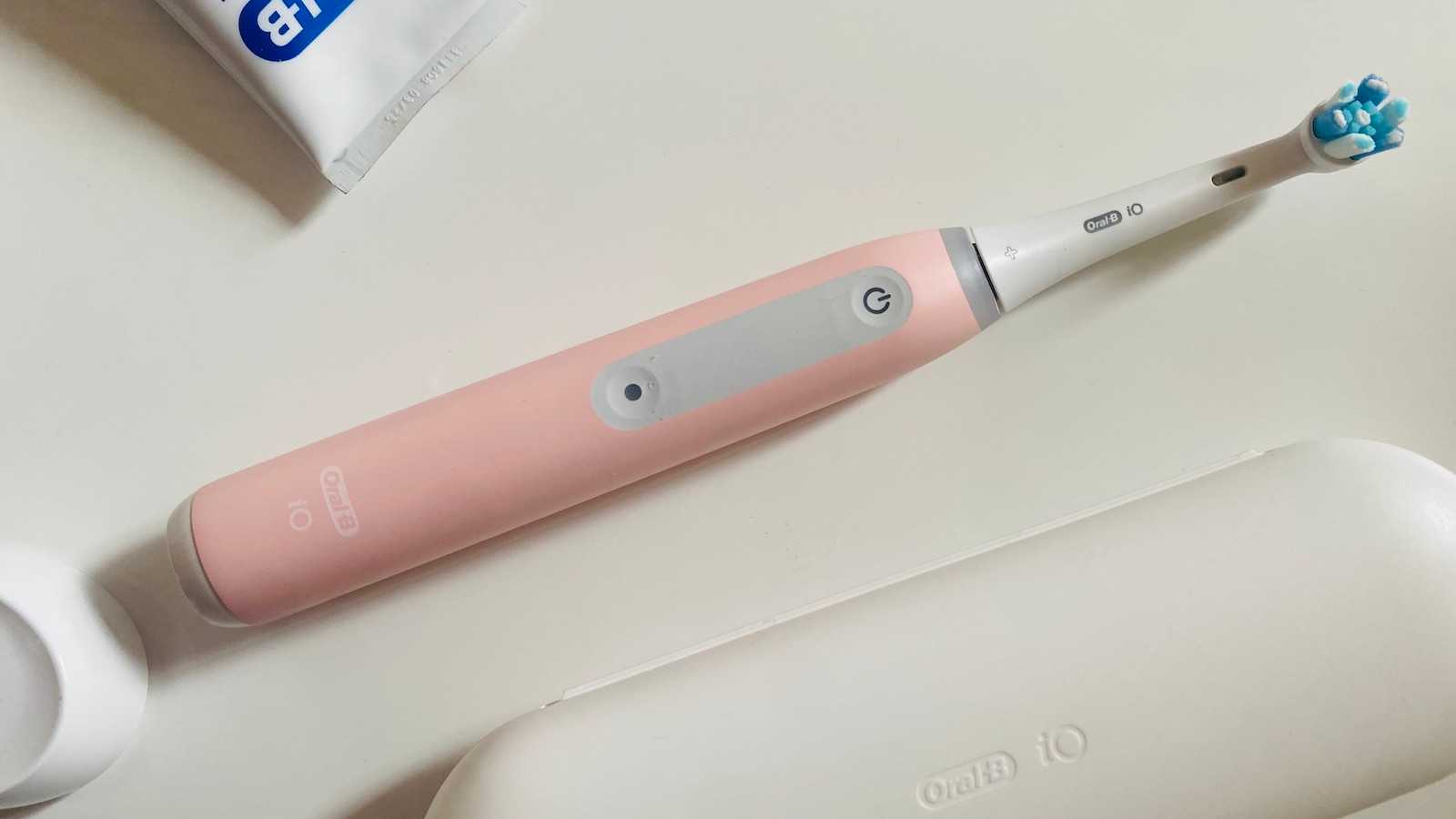 Полное руководство по Oral-B iO: сравнение характеристик и цен всех моделей iO картинка Электрическая зубная щетка Oral-B iO: сравнение | DGL.RU