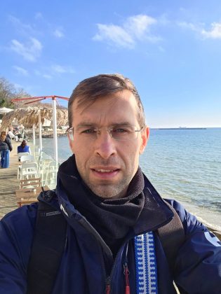 Обзор Samsung Galaxy S25 Ultra: один маленький шаг для ИИ... эх, без изменений фото