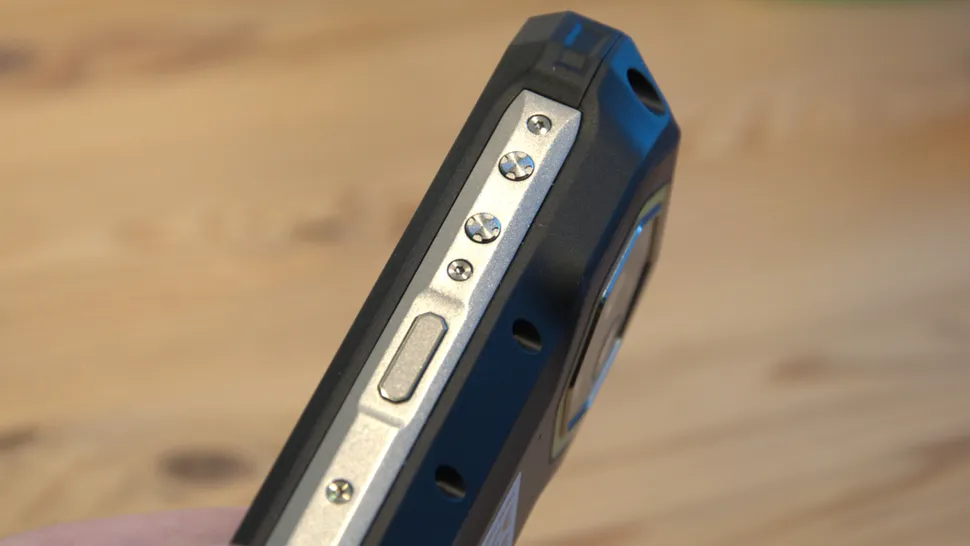 Обзор прочного телефона Ulefone Armor Mini 20 Pro картинка Ulefone Armor Mini 20 Pro-2