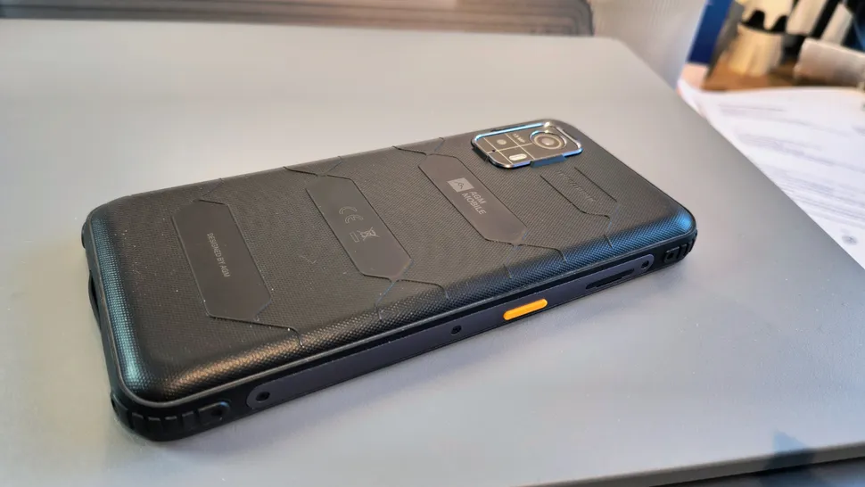 Обзор AGM H Max: надежный телефон с невысокой производительностью фото