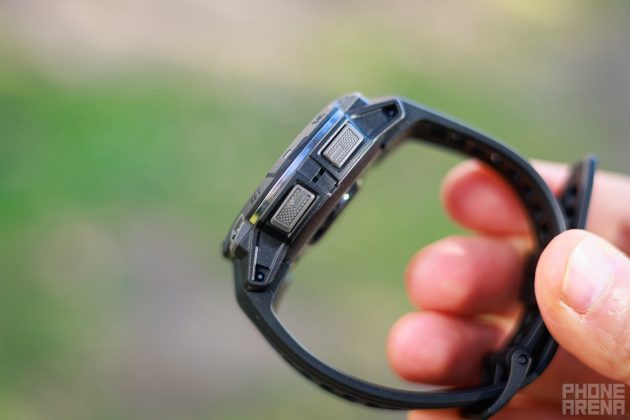 Обзор Garmin Instinct 3 (AMOLED): яркий экран и высокая автономность фото