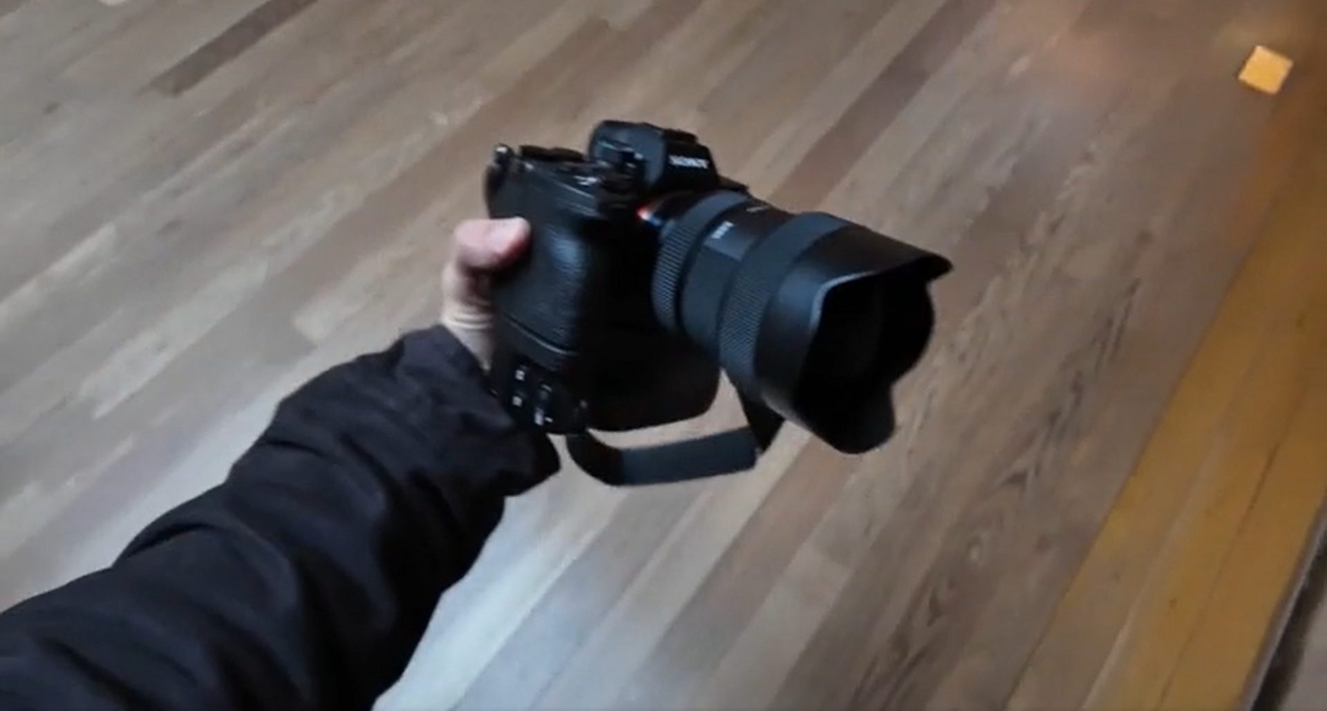 307950Сравнение камеры Samsung Galaxy S25 Ultra с профессиональным фотоаппаратом за $5,000