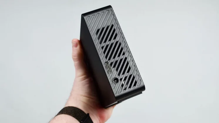 Лучшие внешние жесткие диски в 2025 году фото