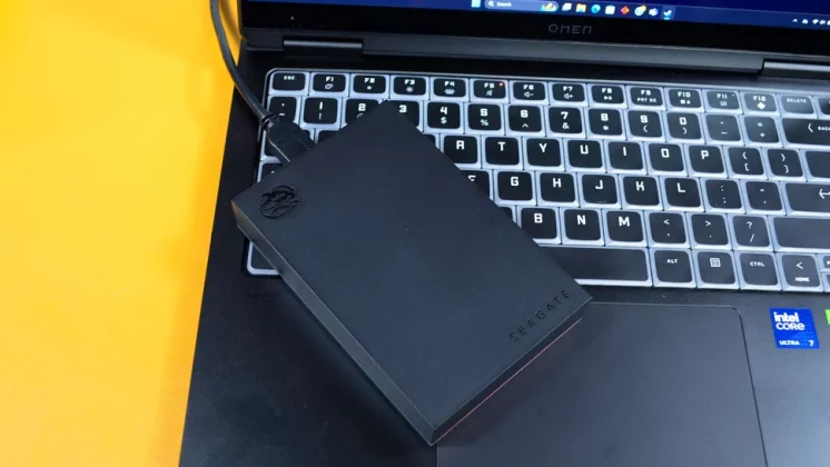 Лучшие внешние жесткие диски в 2025 году фото