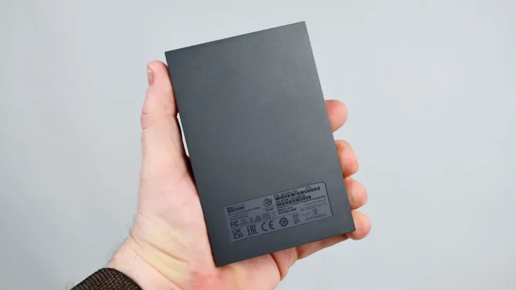 Лучшие внешние жесткие диски в 2025 году фото