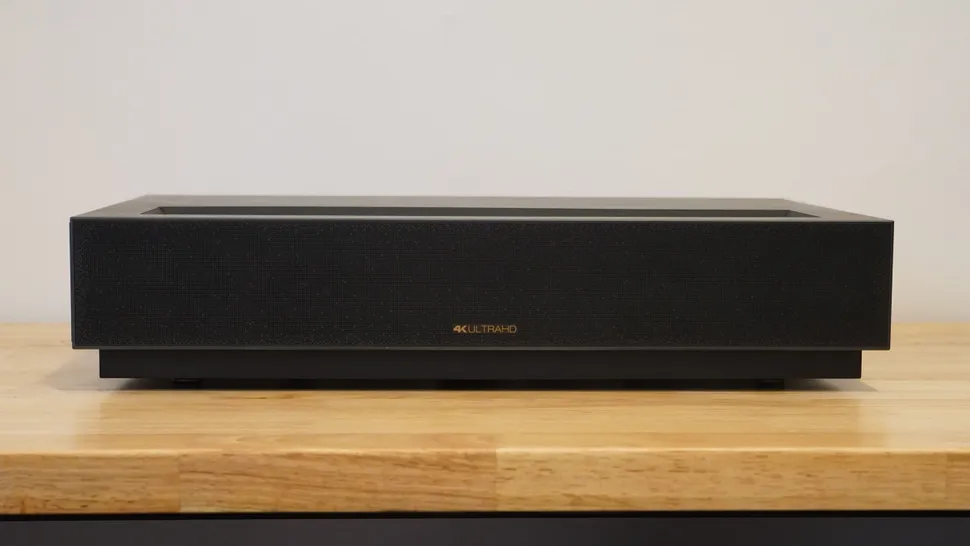 Лучшие короткофокусные проекторы 2025 года: большие и яркие изображения из коробки фото