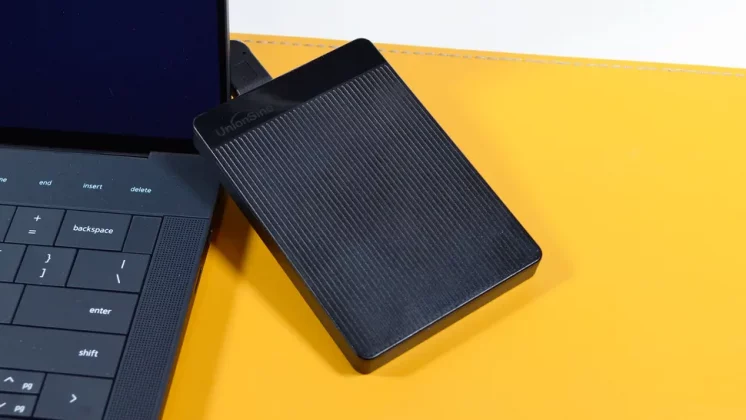 Лучшие внешние жесткие диски в 2025 году фото