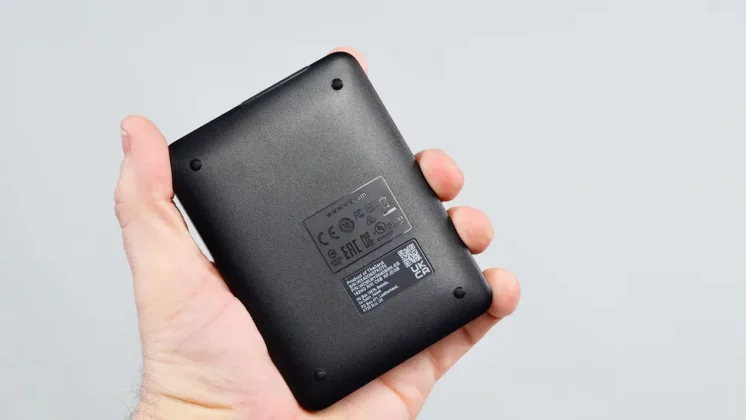 Лучшие внешние жесткие диски в 2025 году фото