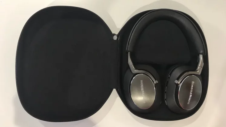 Лучшие наушники 2025 года для любого бюджета фото