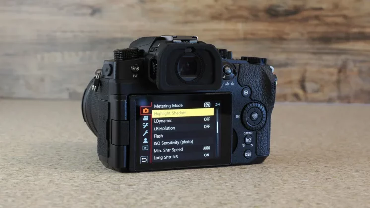 Обзор Panasonic Lumix G97: камера для любителей, цена для новичков фото