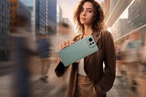 Представлен топовый смартфон ASUS Zenfone 12 Ultra с поддержкой eSIM