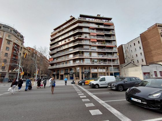 Samsung Galaxy A36 5G против Galaxy A35 5G: главные различия фото