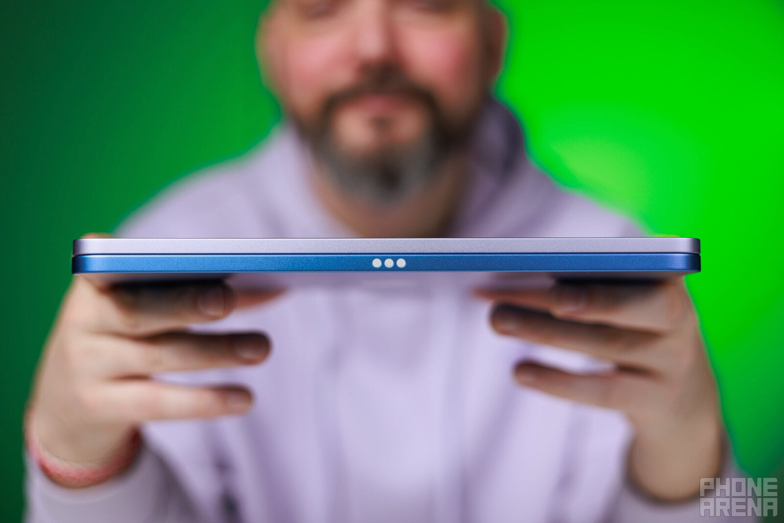 iPad A16 против iPad Air M3 3