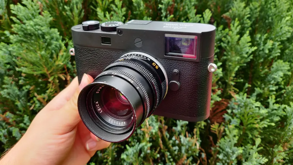 Leica M11-D