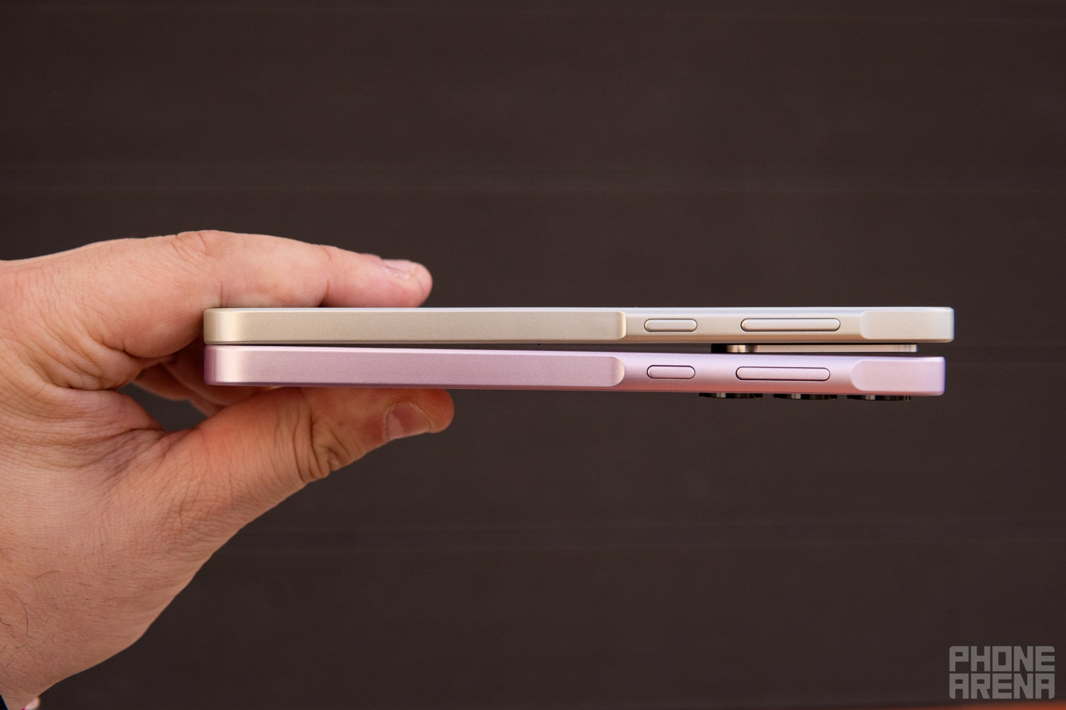 Samsung Galaxy A36 5G против Galaxy A35 5G