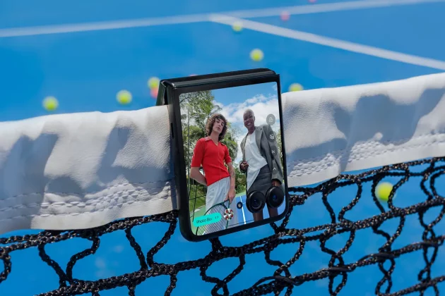 Motorola Razr 60 Ultra-2