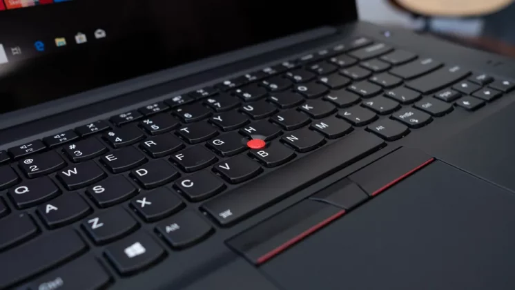 Lenovo ThinkPad X1 Extreme-3