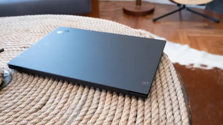 Lenovo ThinkPad X1 Extreme-5