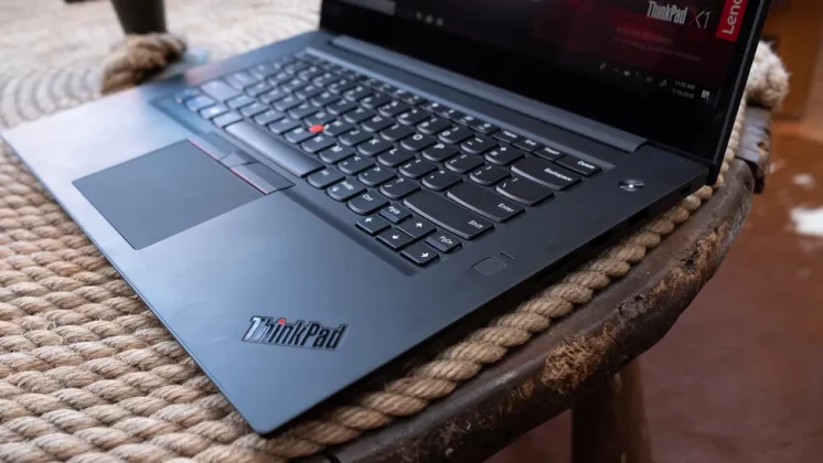Lenovo ThinkPad X1 Extreme-6