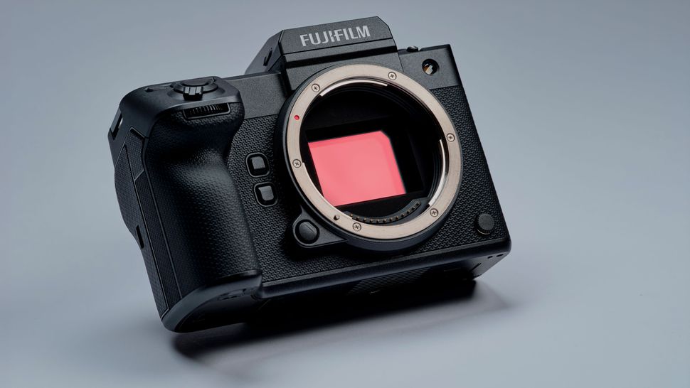 Fujifilm GFX 100S II против 100 II-2